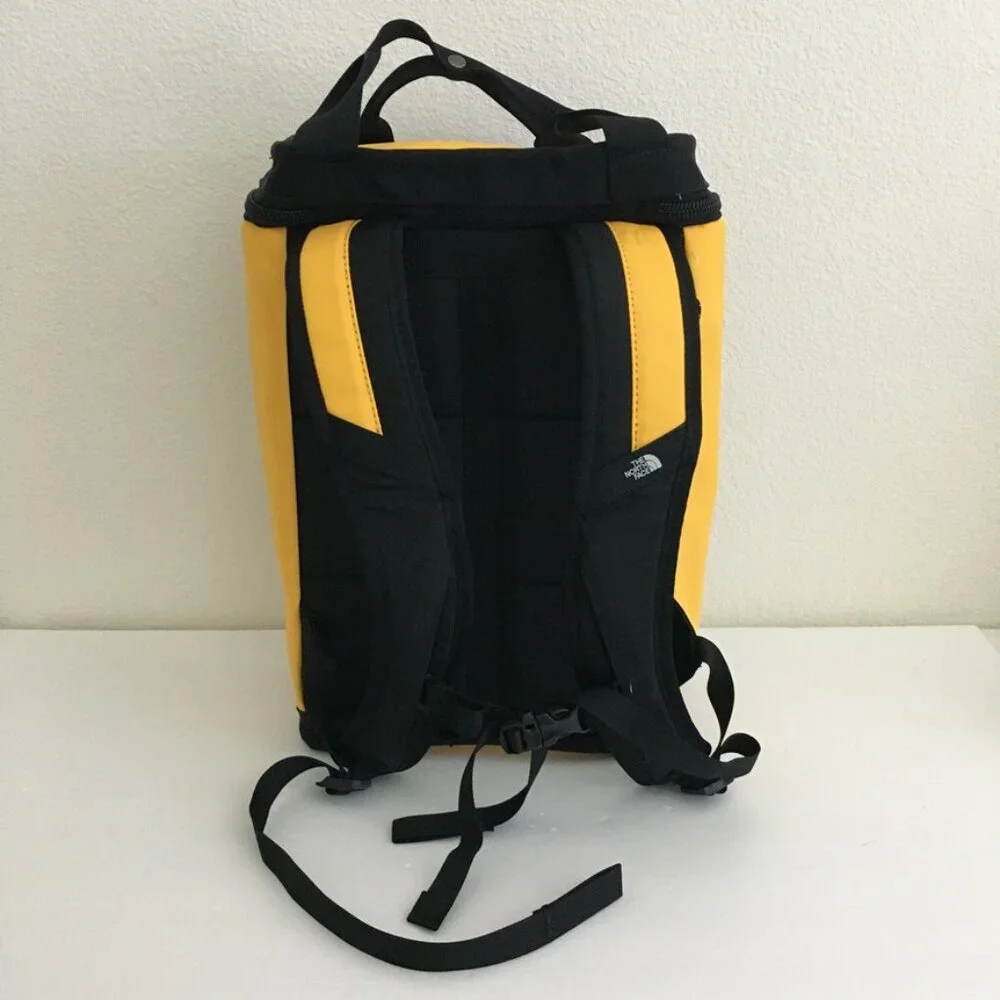 The North Face Backpack Yellow 14L Explore Fusebox Excellent pre-owned condition